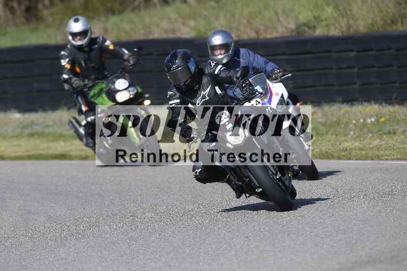 /01 02.04.2026 MAZ ADR/Gruppe rot/23